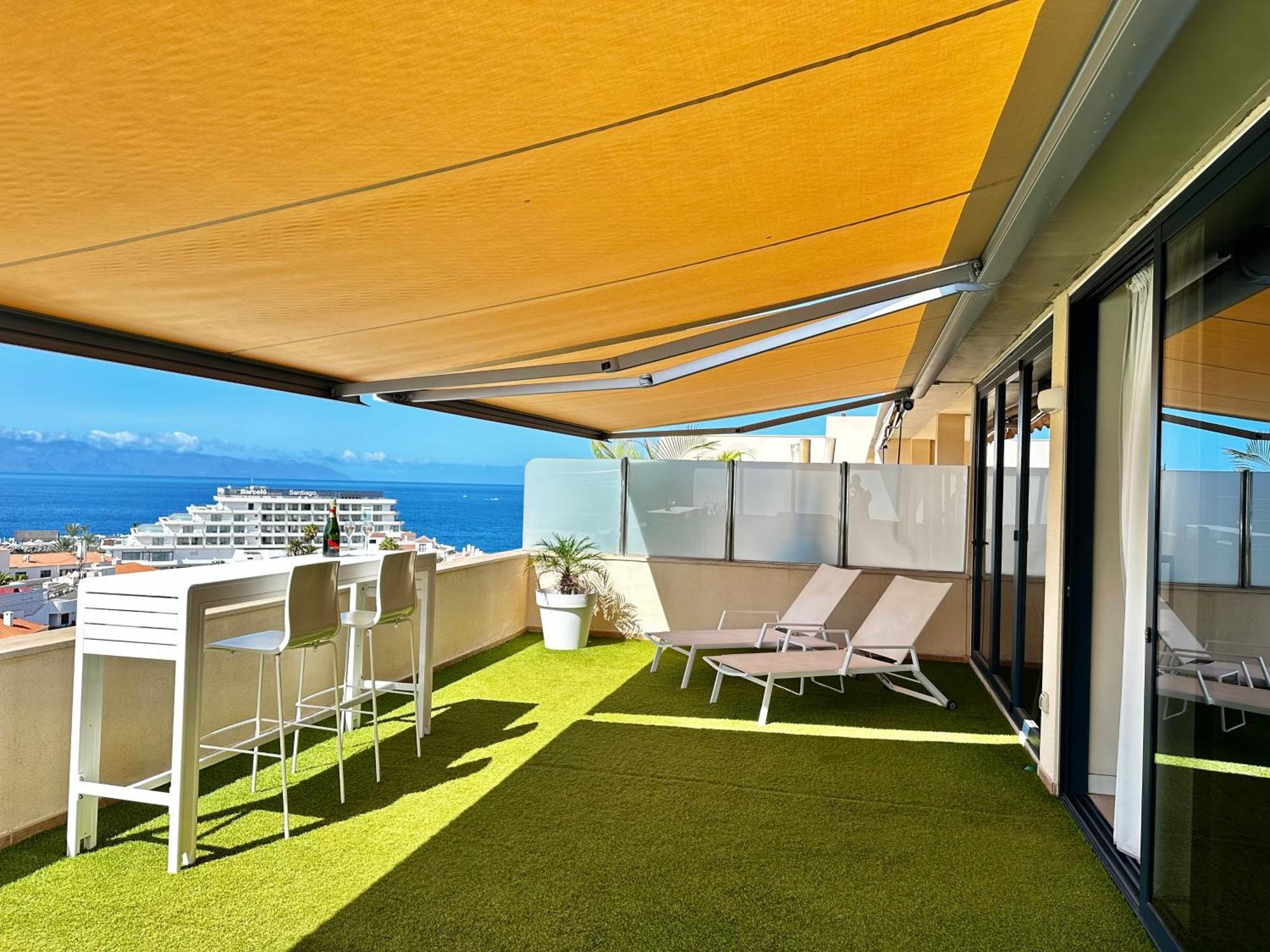 Blue Horizon Apartment