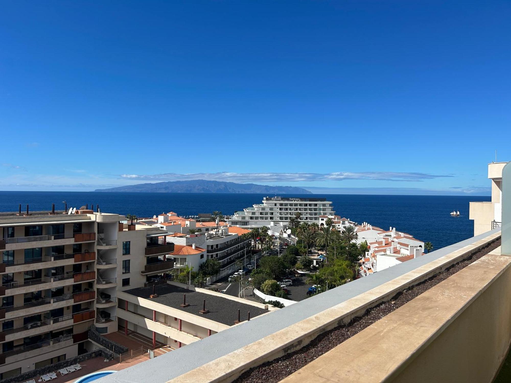 Apartment Blue Horizon